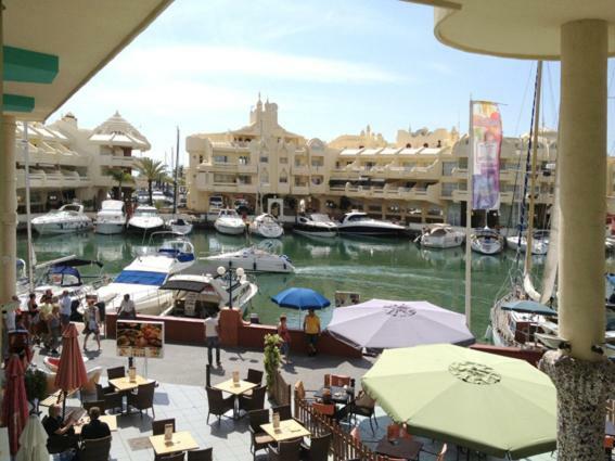 Apartment Los Cisnes Studio Benalmadena